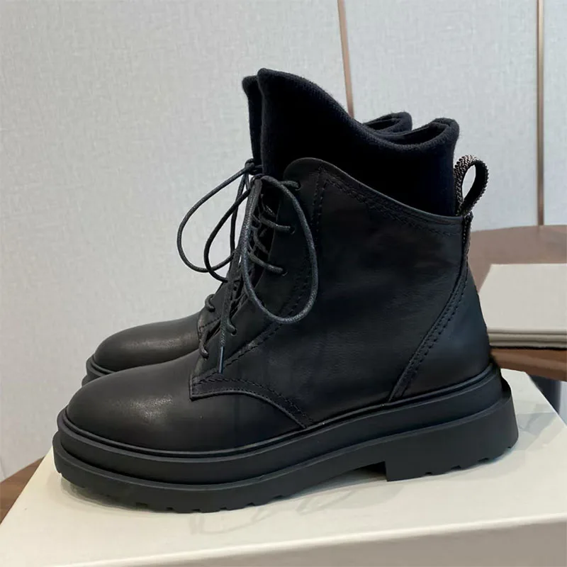 

2025 Новые короткие ботинки женские с круглым носком на шнуровке на плоской подошве для женщин замшевые кожаные ботильоны с цепочкой и бусинами женские Botas Mujer