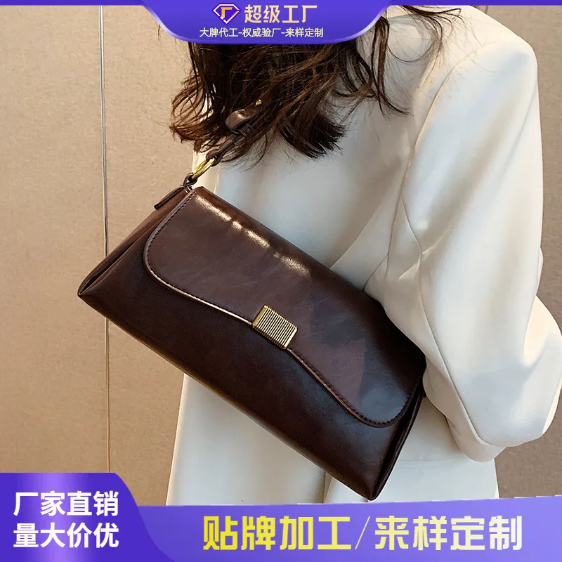 

Высококачественная женская сумка большой емкости, новая модная женская сумка через плечо, нишевая осенне-зимняя сумка на одно плечо подмышками