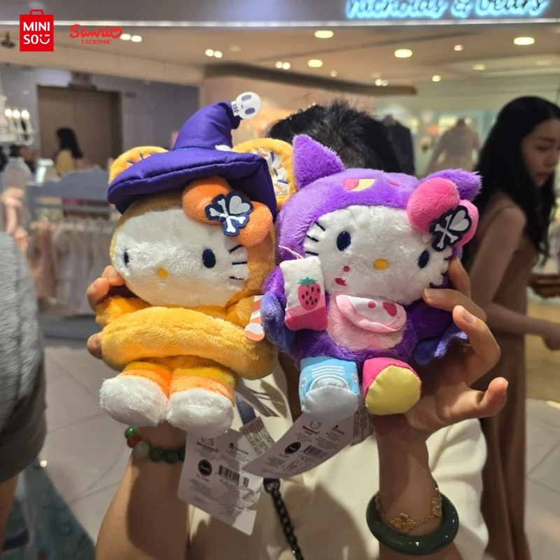 

2024 Miniso Американская версия Sanrio Подлинная Хеллоуин Hello Kitty странный внешний вид куклы украшения кукла плюшевый кулон подарок