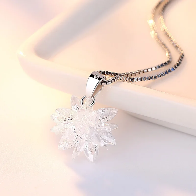 New Fashion Ice Flower Crystal Women\'s Necklace New Flower Luxury Romantic Pendant Bride 3D Snow Flower Wedding Accessories