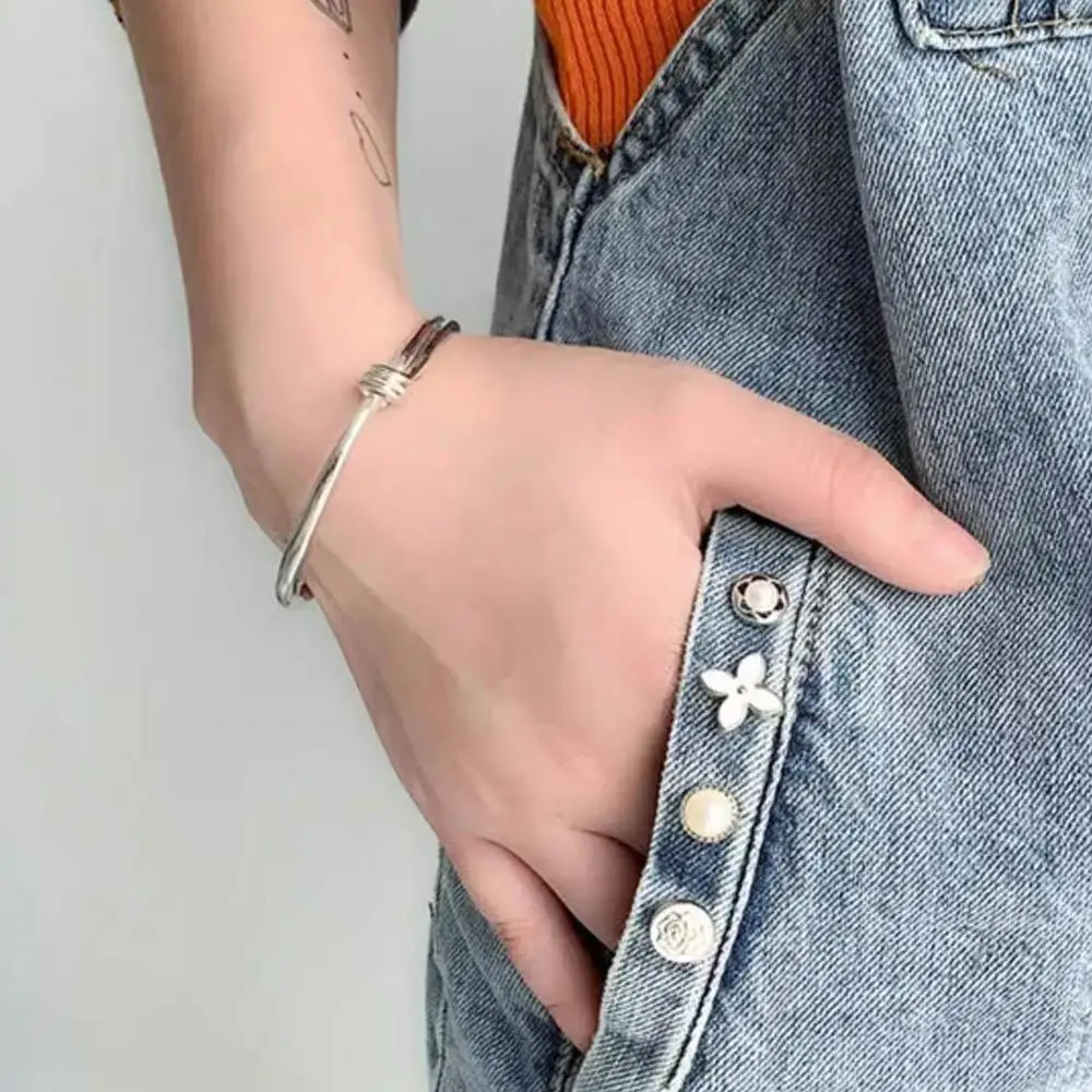 Collar Needle Buckle Set 2