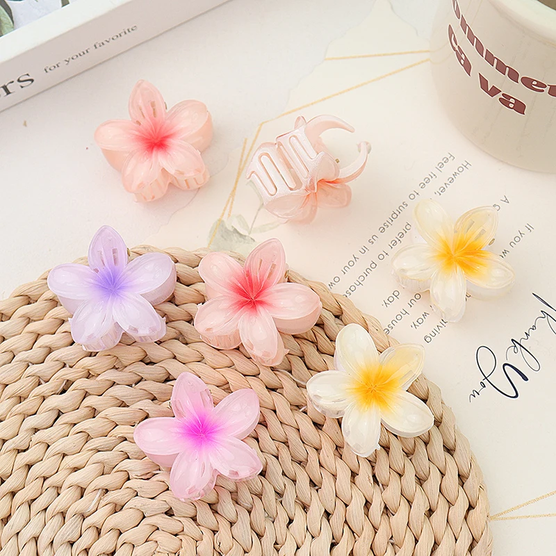 Summer Gradient Flower Acrylic Hair Clip For Women Sweet Ponytail Hair Claw Shark Hairpin Barrettes Hair Accessories