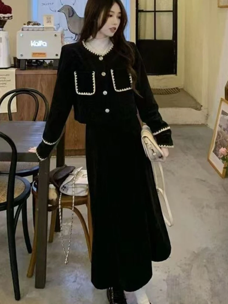 Spring New German Velvet Small Fragrant Style Contrasting Color Splicing Long Sleeved Top Jacket Two-piece Set Half Skirt