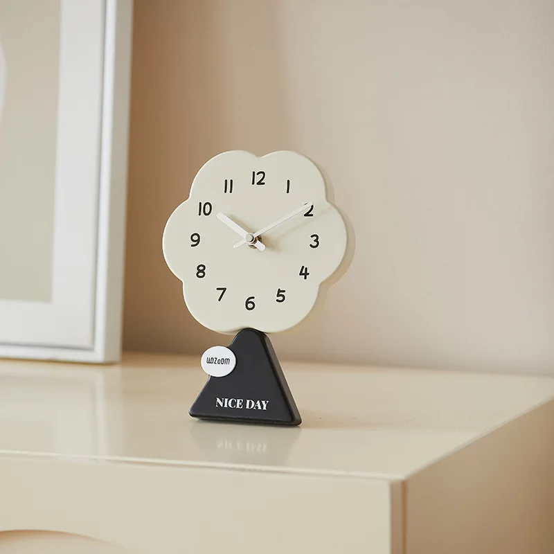 Tabletop clock ornaments, home living room, entryway, TV cabinet, wine cabinet, creative table clock decorations