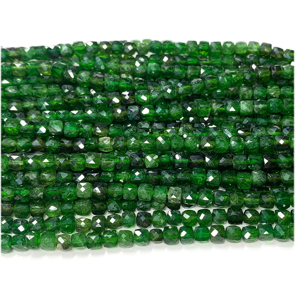 

Veemake Natural Dark Green Chrome Diopside Irregular Faceted Cube Beads 08096