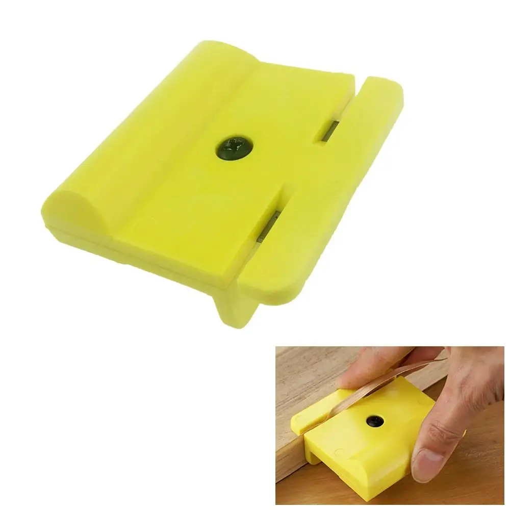 

Double Edge - Dual Cuts in Laminate Veneers Edge Banding Yellow