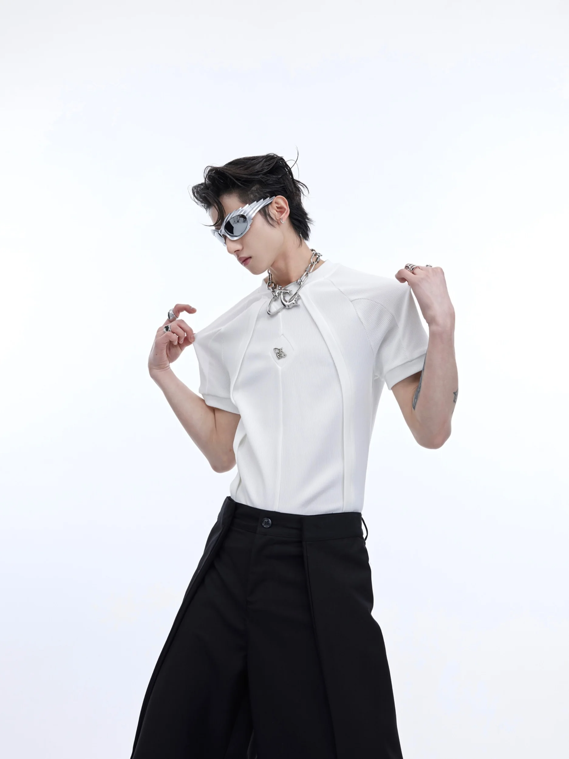Original Deconstructed Unisex Slim Fit T-Shirt with 3D Textural Short Sleeves Base Shirt Youthful Popular Summer Fashion