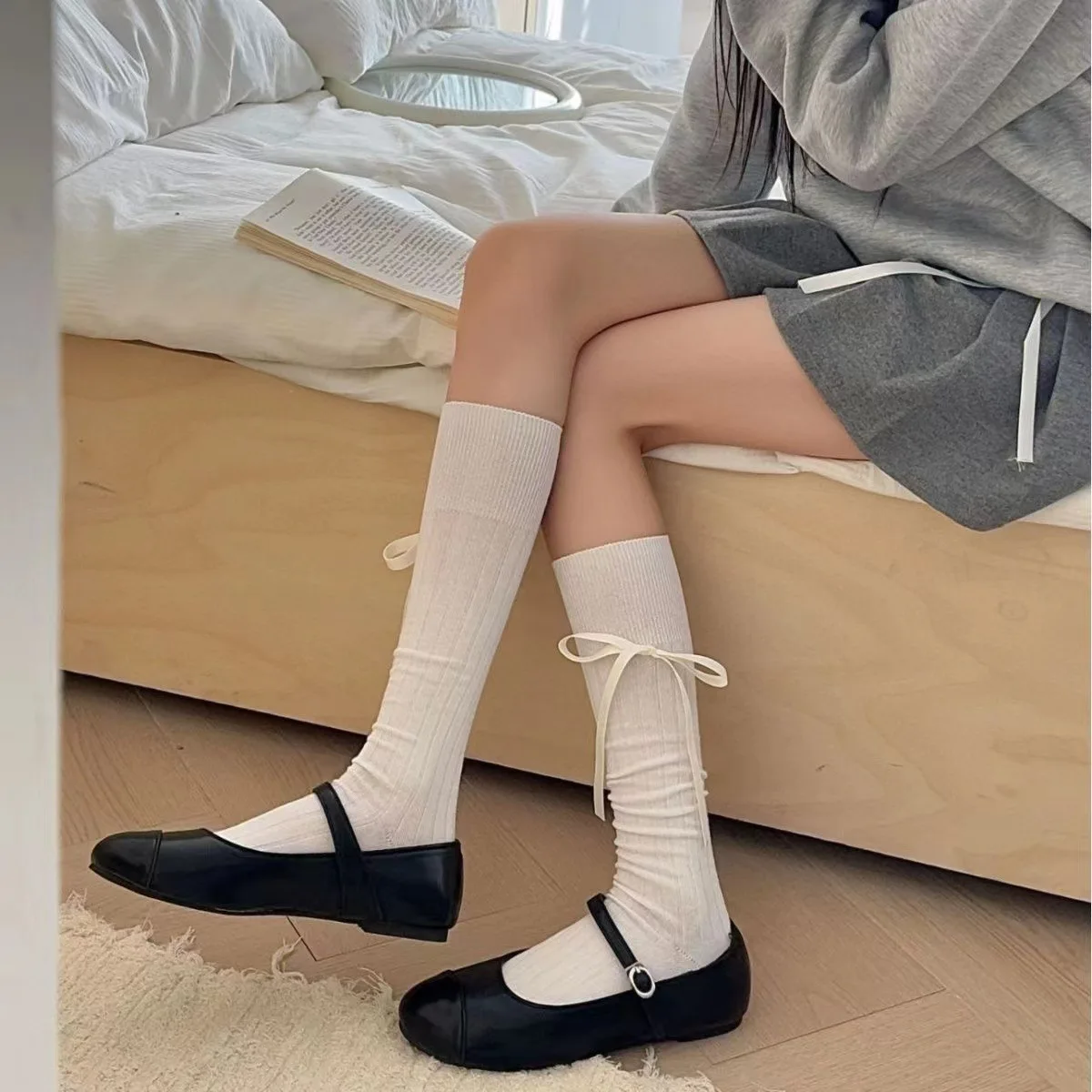 

1 Pair Koream Fashion Ballet Calf Sock for Student Girl Simplicity Sweet Lolita Bow Ribbon Sock Soft Cotton Pile Loose Sock