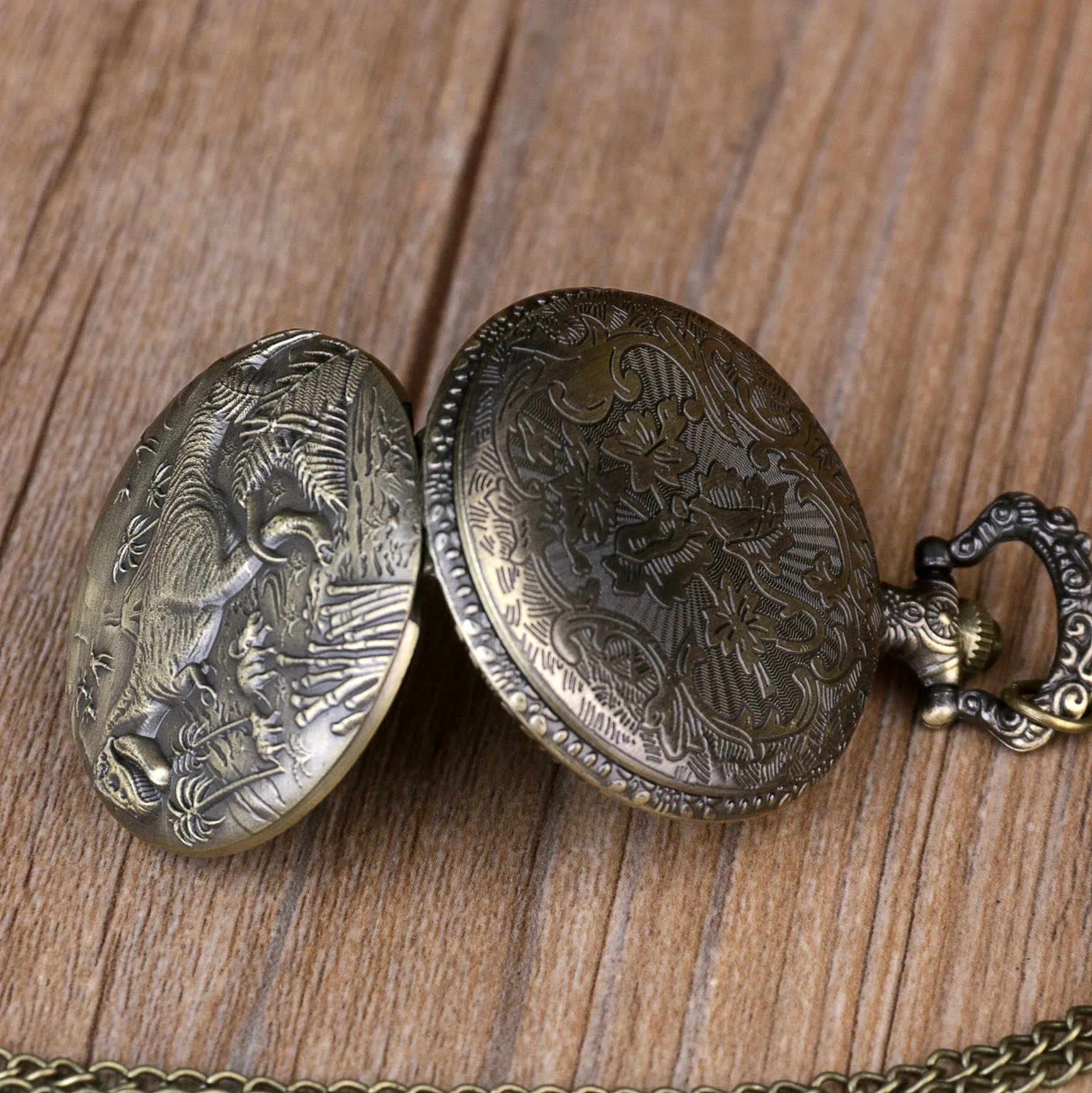 Orologio da tasca al quarzo vintage con design a forma di dinosauro 3D vintage, collana con ciondolo, catena, orologio unico, regalo per uomini e bambini