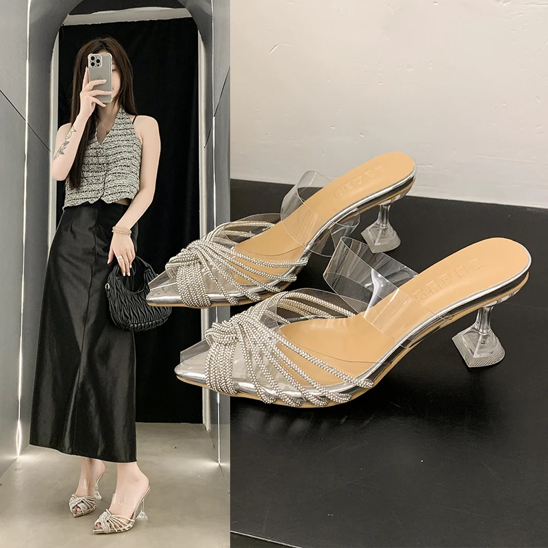 

Лето 2023, прозрачные тапочки с острым носком и бриллиантами, женская уличная одежда, высококачественная и модная обувь