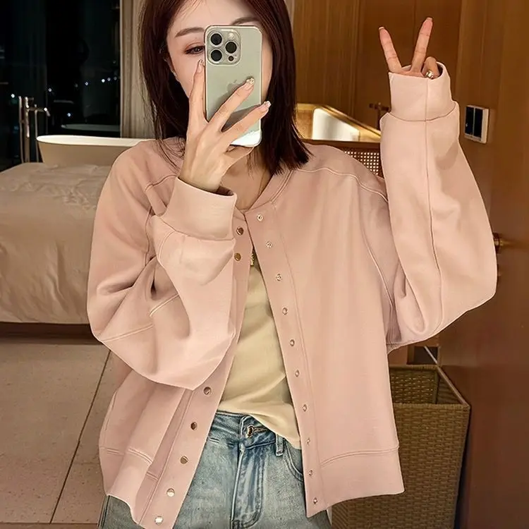 

Бейсбольные куртки для спортзала, женские весенние пушистые кнопки, повседневные студенческие контрастные эластичные бомберы для подростков, плюшевые мотоциклетные куртки для отдыха