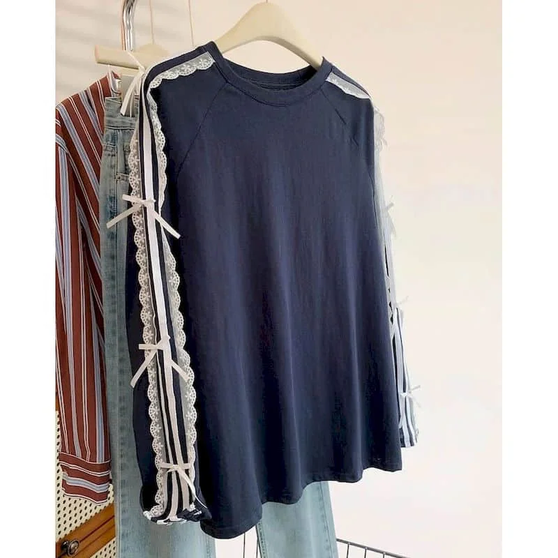 

Striped T-shirts for Women Elegant O-neck Lace Design Tees Casual Korean Style Long Sleeved Aesthetic Vintage Clothes Trendy