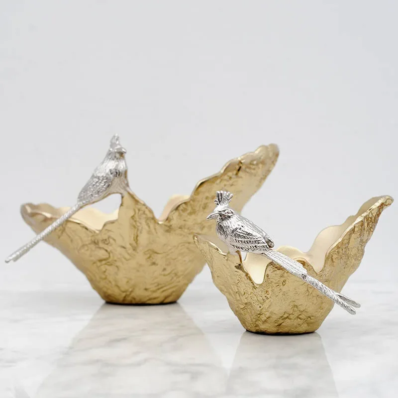 Light luxury aluminum silver bird embellishment gold special-shaped decorative bowl fruit plate ornament living room decoration
