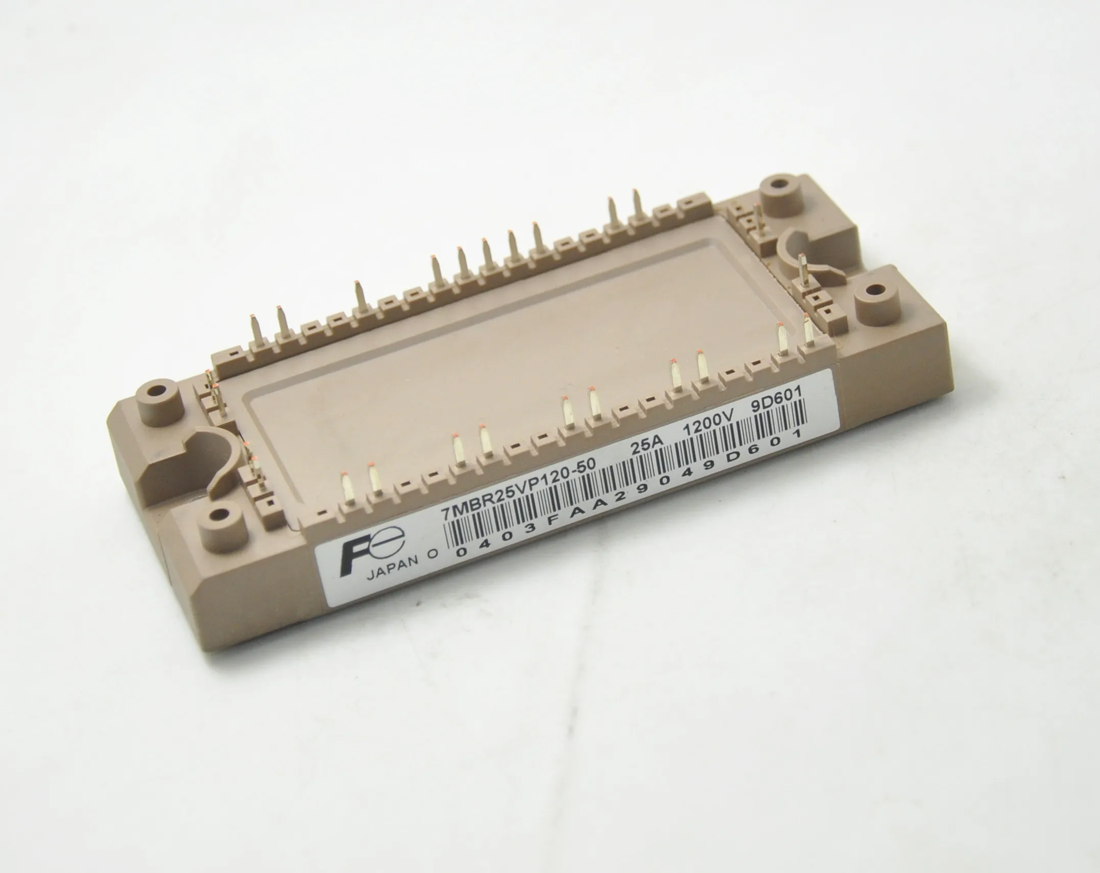 

МОДУЛЬ IGBT 7MBR25VP120-50 В НАЛИЧИИ