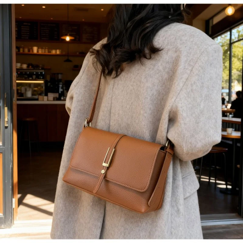 حقيبة كروس نسائية كلاسيكية بحزام على شكل سلسلة وحقيبة يد عصرية بتصميم فاخر وحقيبة كتف نسائية