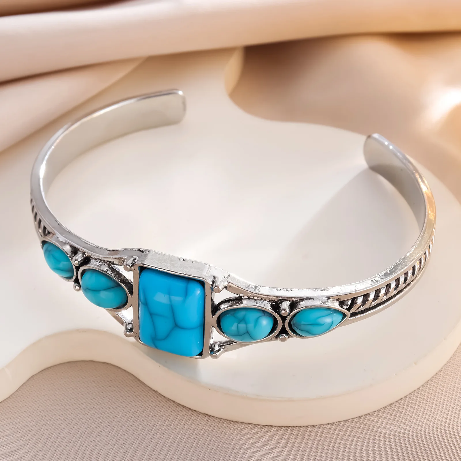 European and American bohemian retro turquoise bracelet carved hollow geometric bracelet opening adjustable