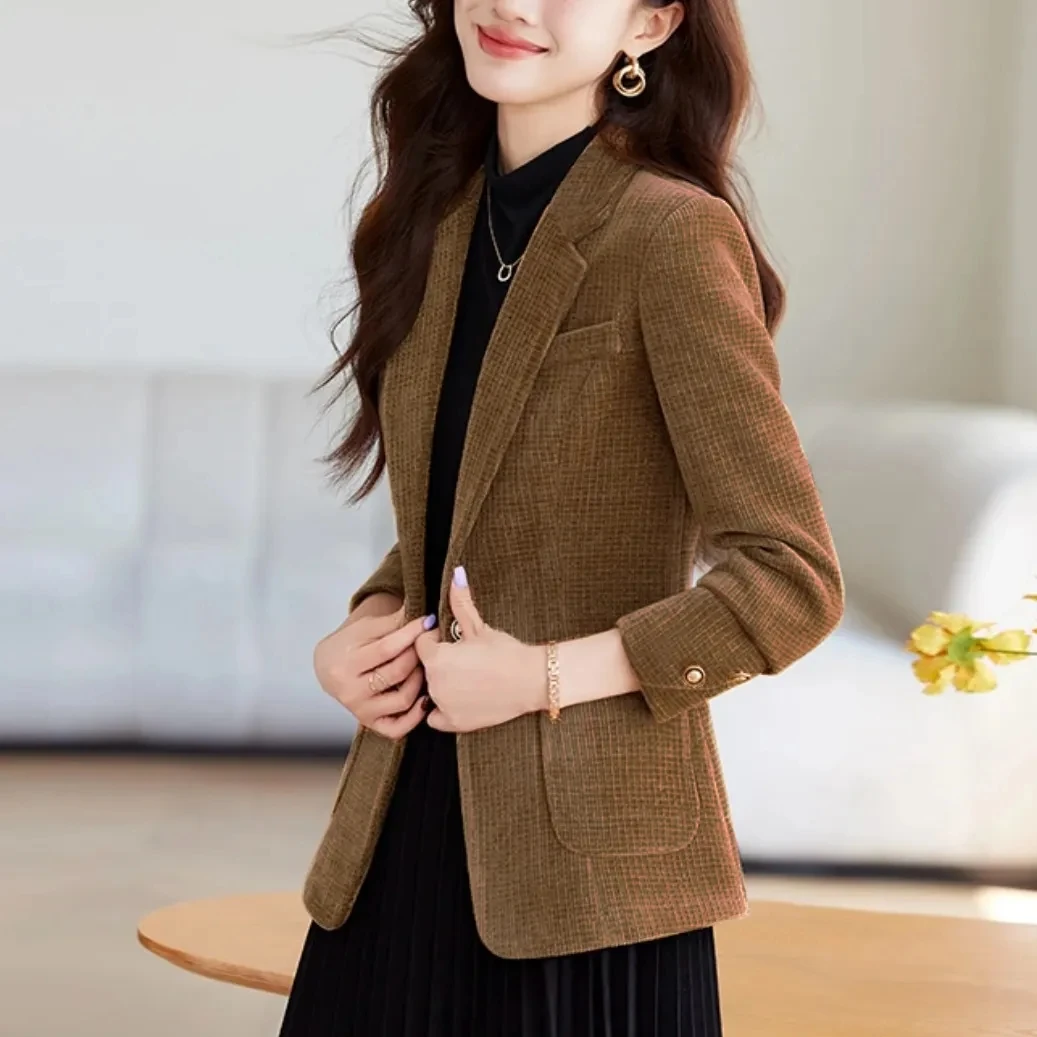 Primavera otoño nuevo Blazer mujer Color sólido moda Slim Oficina Blazer corto elegante un solo botón Seda brillante Mujer Blazer abrigo