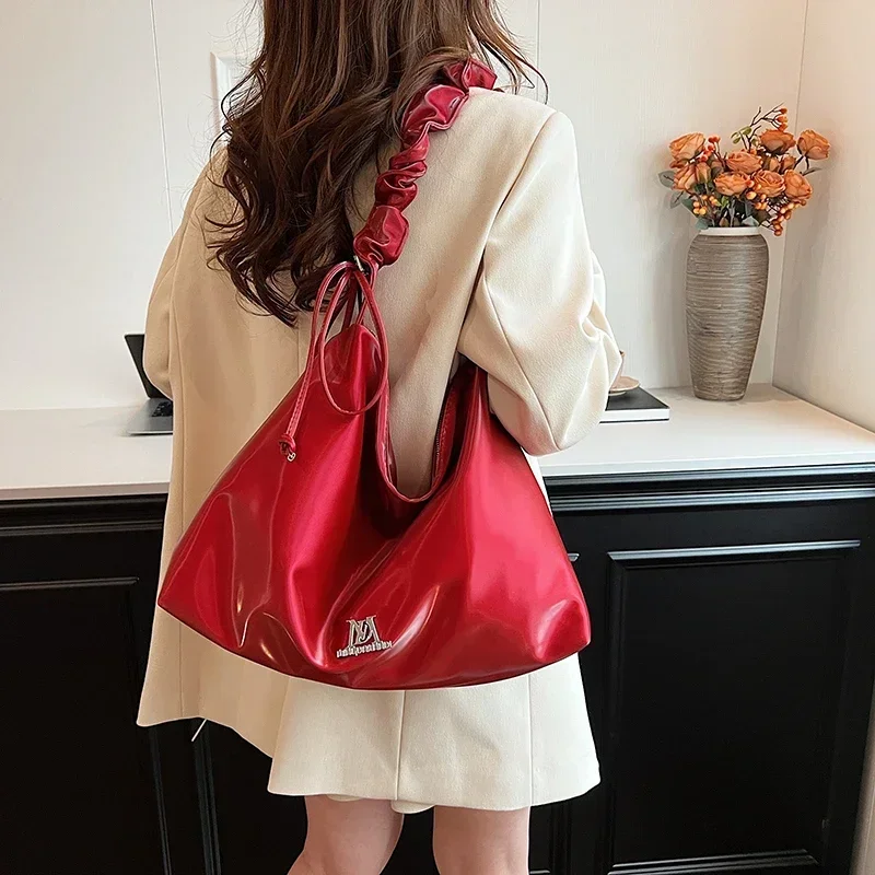 Wrinkled Underarm Tote Bag for Women New Korean Trendy Fashion Large Capacity Shoulder Bag Simple and Versatile Bolso De Mujer