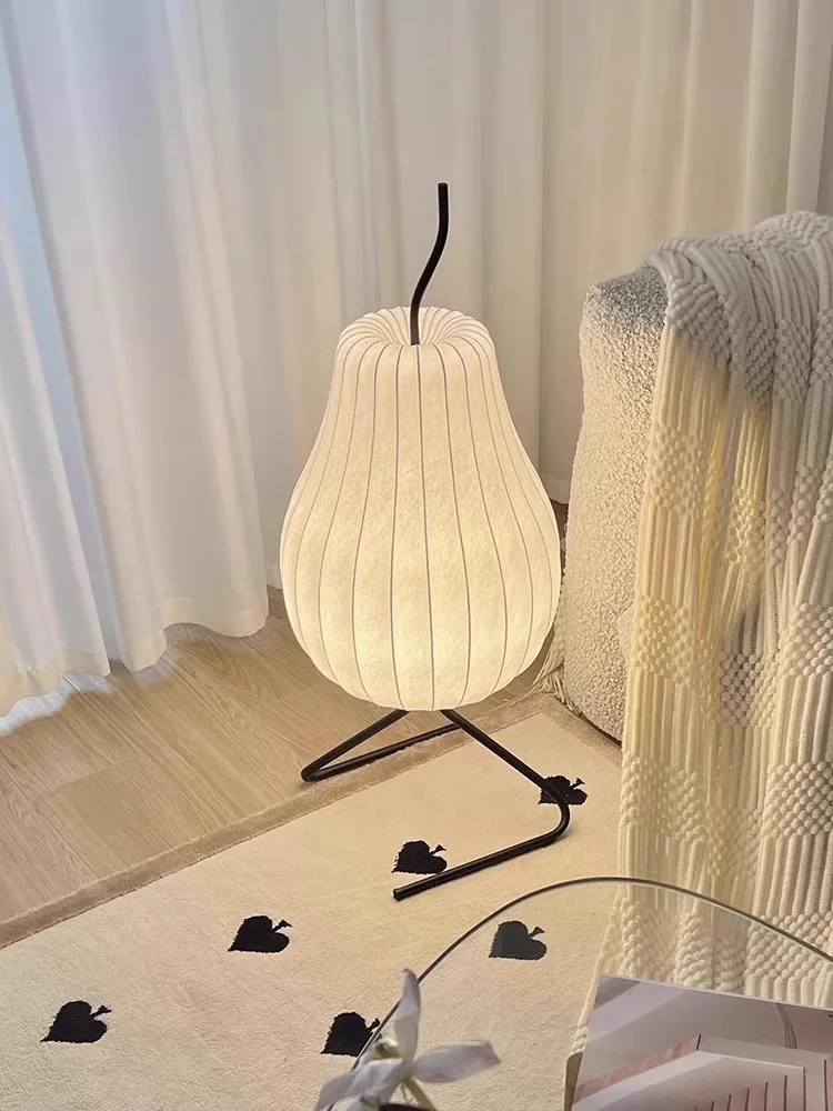 Vintage Cream Pear Floor Lamp, Japanese Retro Style Living Room Light, Minimalist Aesthetic for Bedroom, Cozy Carpet Ambience