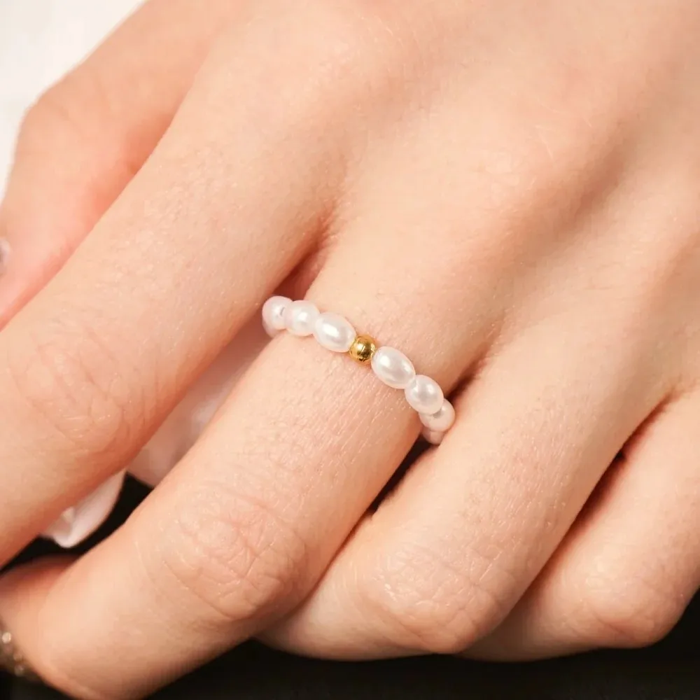 eManco Korean Imitation Pearl Minimalist Pearl Finger Ring White Round Pearl Ring Wedding Anniversary Gift