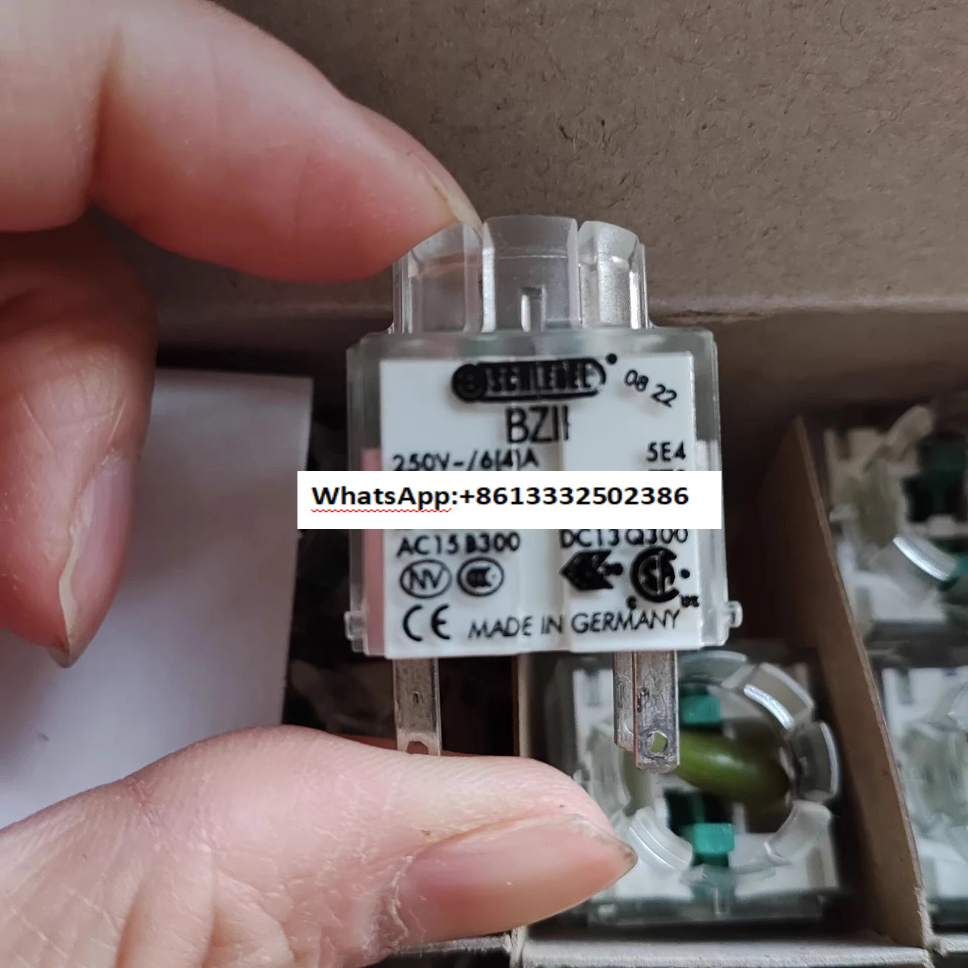 

Оригинальный переключатель BT439