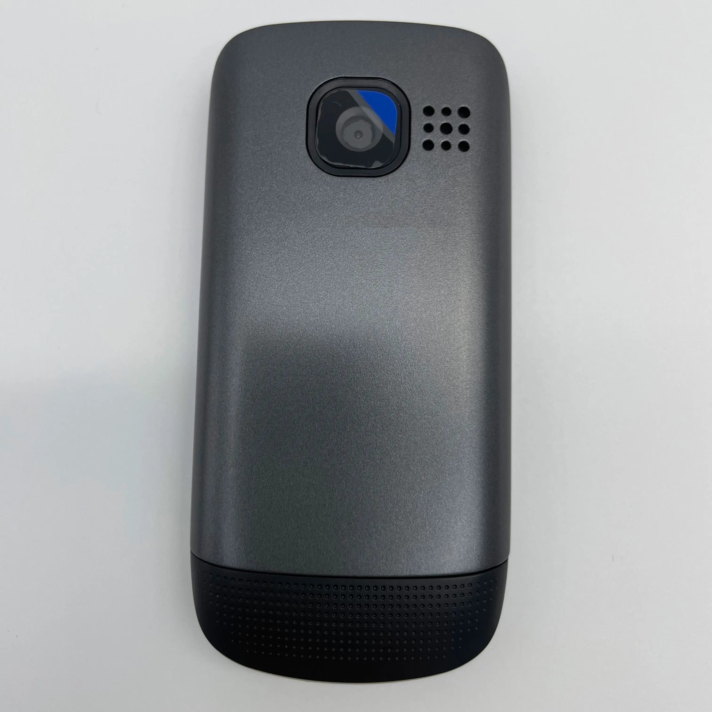 الأصلي مقفلة C2-05 شريحة واحدة GSM 900/1800 2G الهاتف المحمول لوحة المفاتيح العربية الروسية المصنوعة في فنلندا