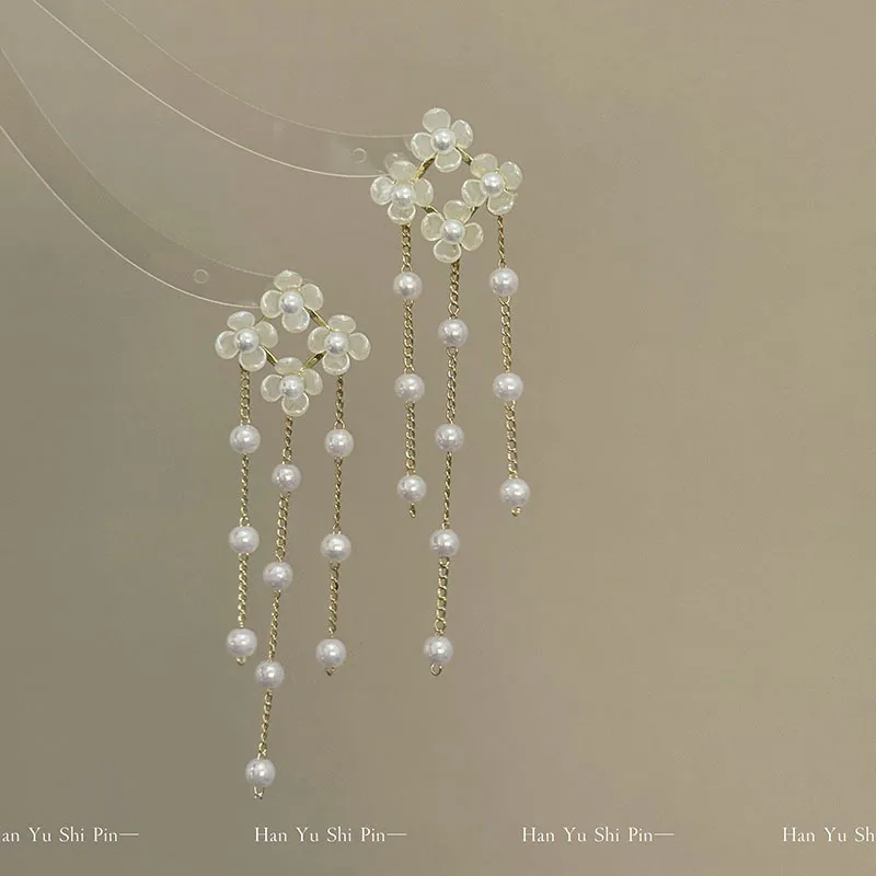 Thousand gold pearl flower fringed earrings fashion niche sweet temperament high sense show face thin earrings