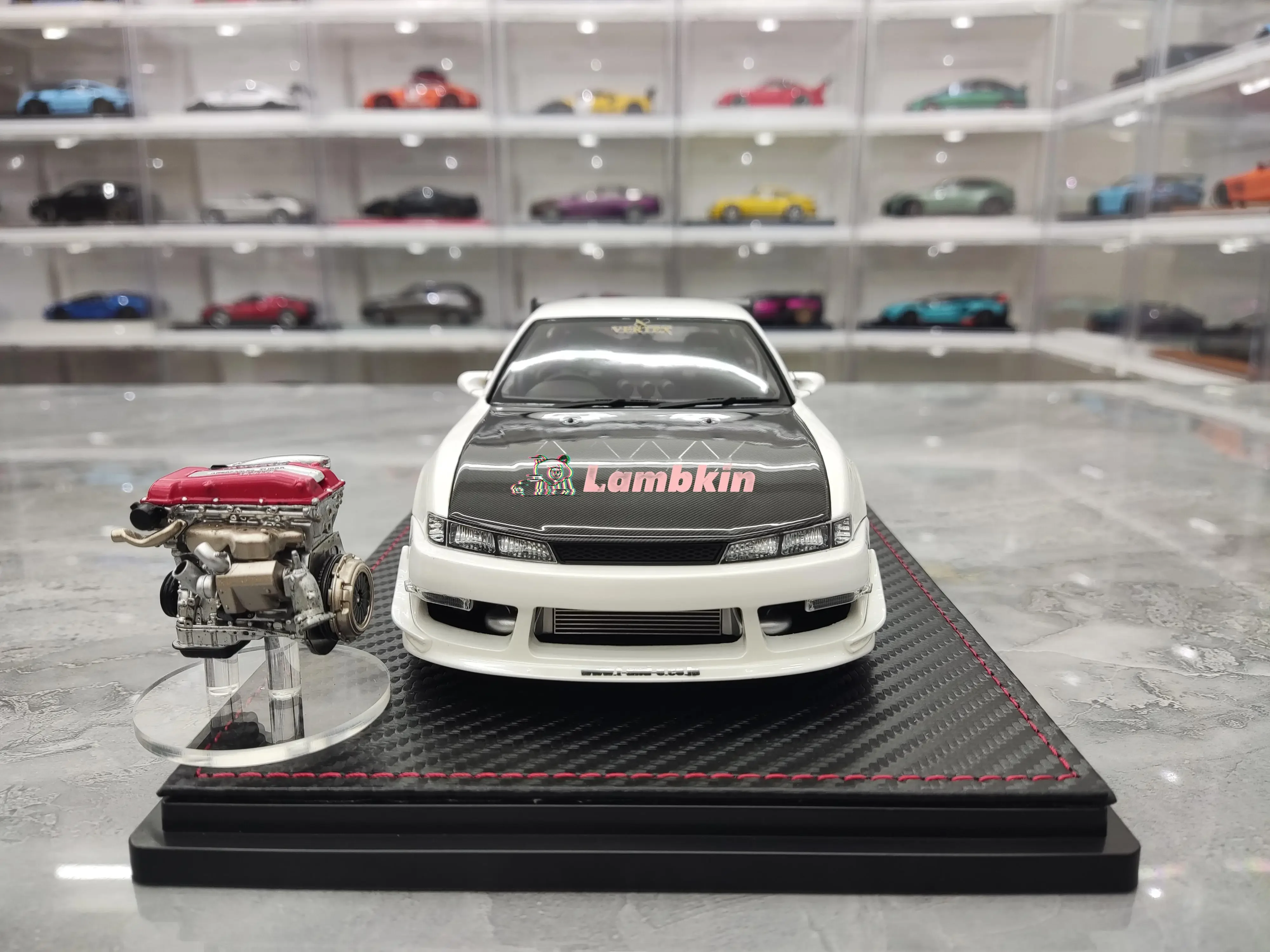 IG 1:18 para VERTEX S14 con simulación de motor, colección de modelos de coche de resina, modelos de gama alta, regalos de colecciones