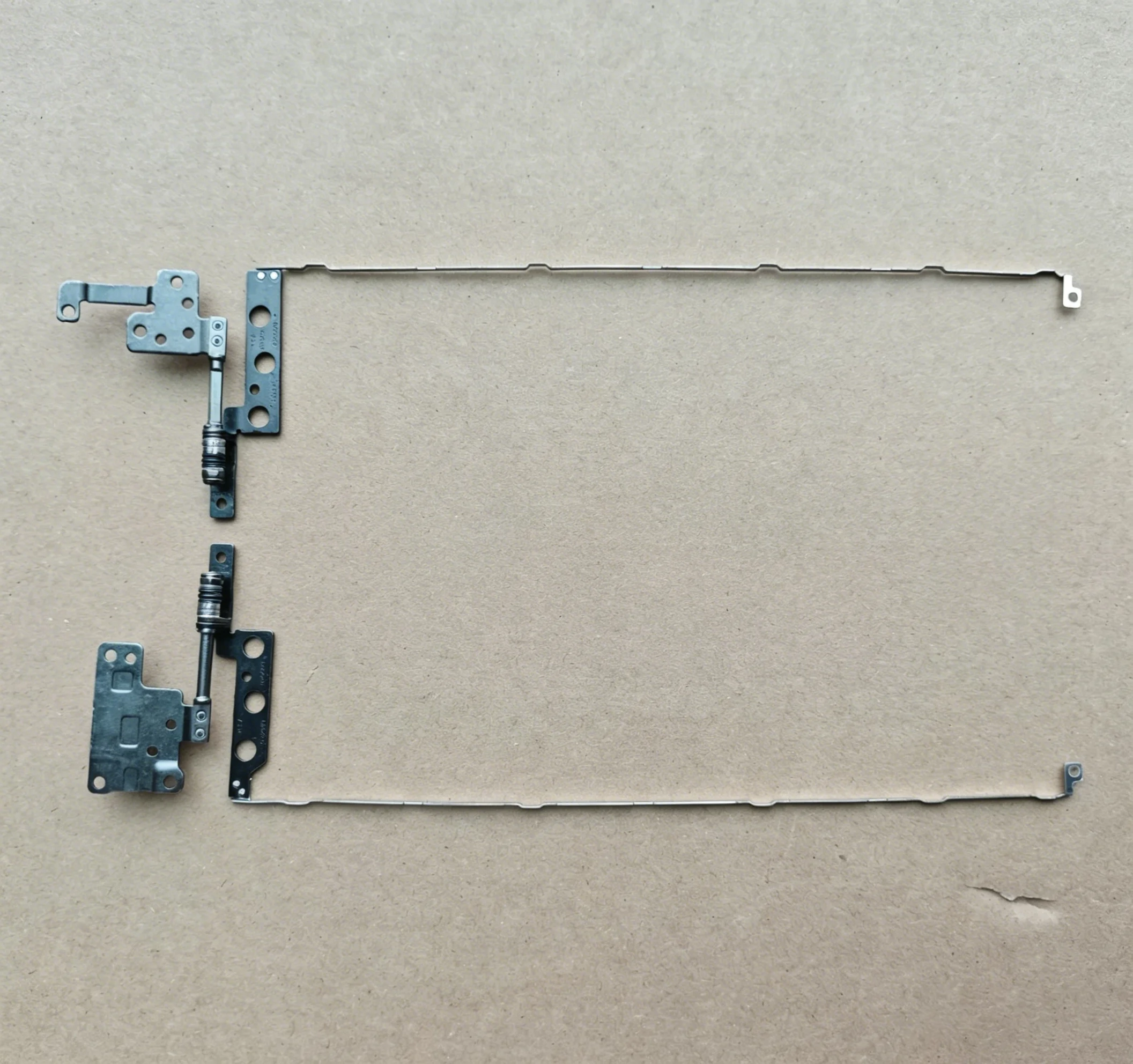 Shaft Hinges for IdeaPad Slim 3 15IRU8 15ABR8 15IAN8 Laptop Screen Hinge Bracket 5H50S29096