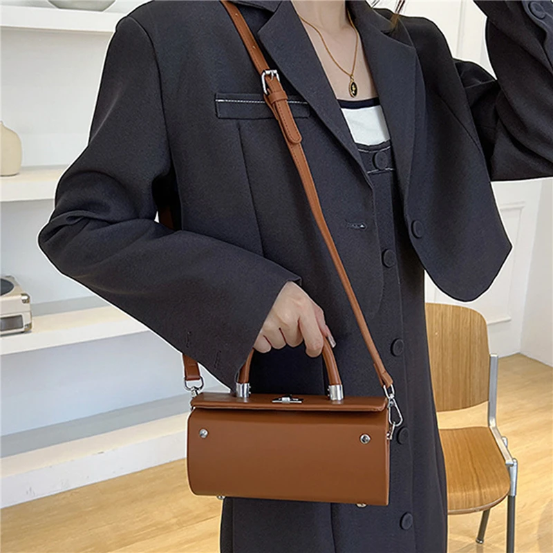 Cylindrical Handbags For Women 2023 New Casual Solid Color Shoulder Bags Simple Messenger Bags Solid Color Vintage Square Bags