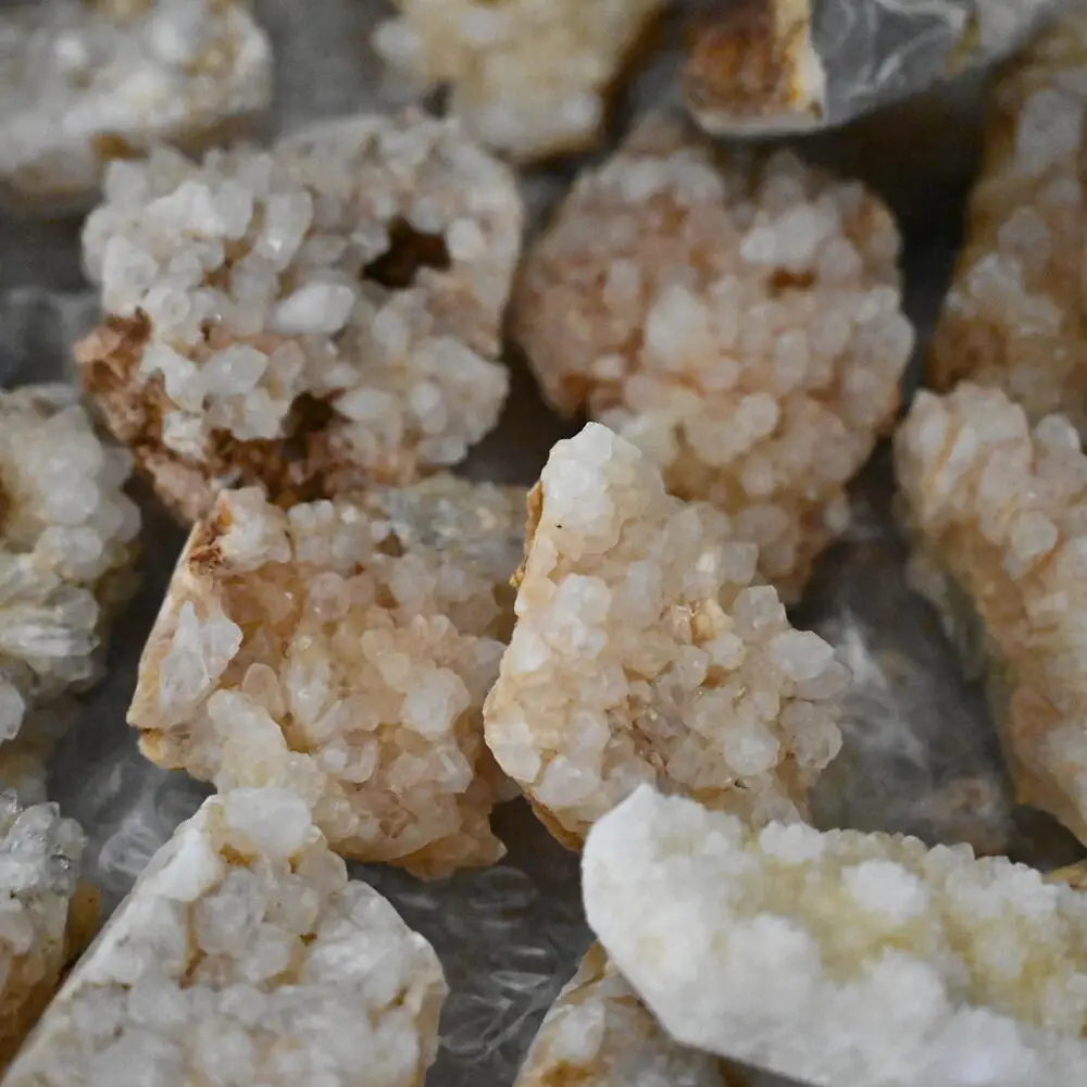 

1pc Crystal Cluster for Aquarium Decoration & Home Ornament.Natural Clear Quartz Crystal Cluster - Fashion Style DIY Carving