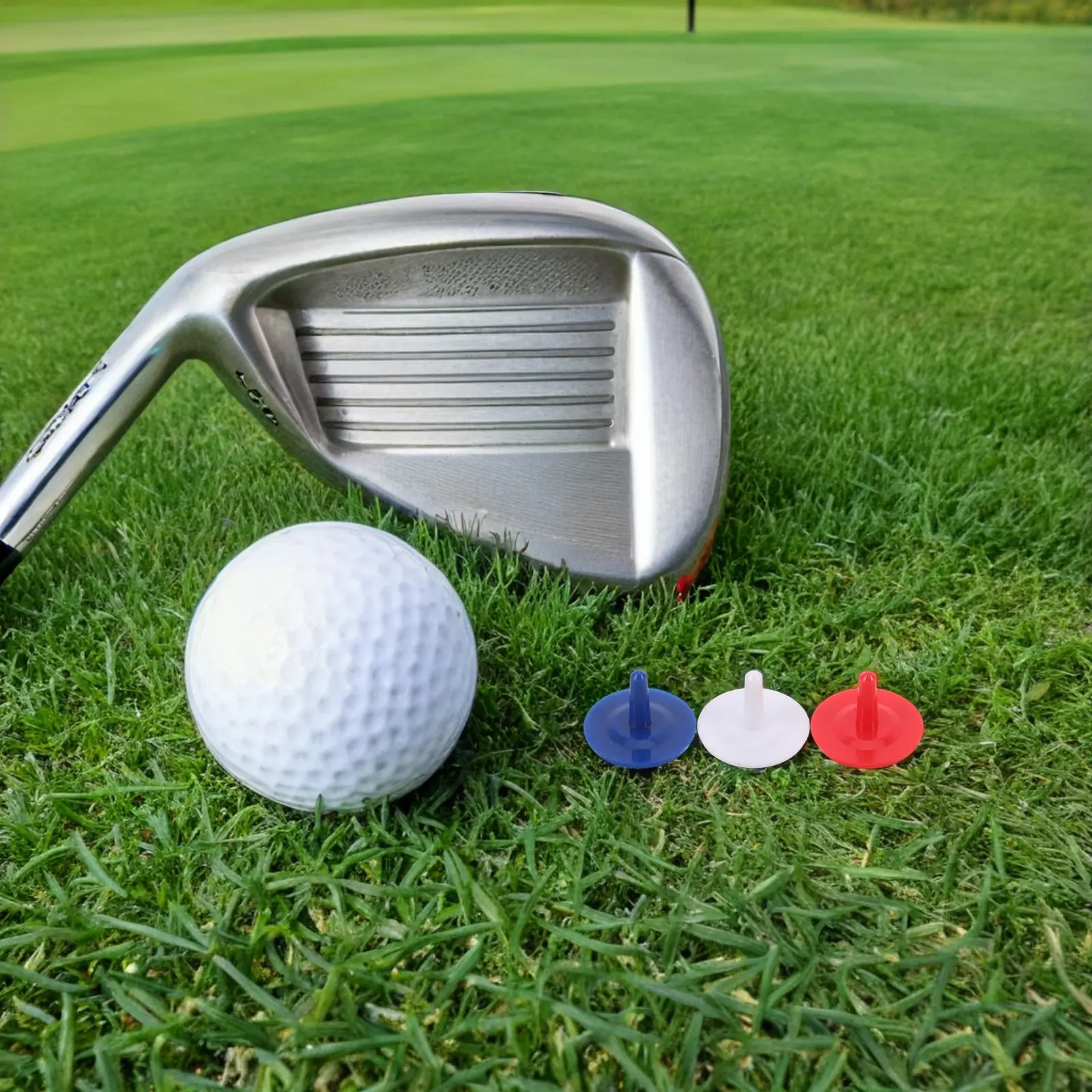 120Pcs Vibrant Plastic Golf Ball Position Markers Round Disc Style Ideal for Golf Baseball Alignment Putting Marking Tournament