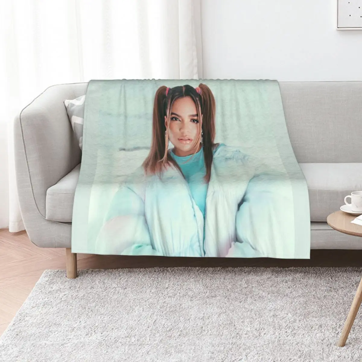 

KAROL G Throw Blanket Heavy Sofas Thermal Decoratives Blankets