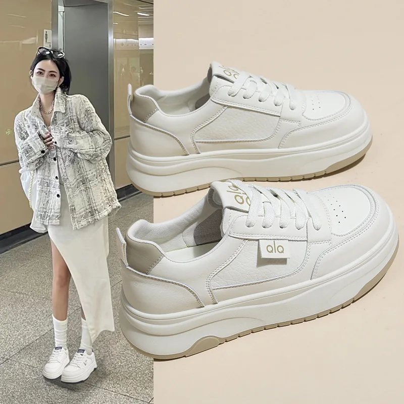 

White Shoes for Women, Versatile Spring and Autumn Flat Thick Sole2025Summer New Super Popular Single Dad Casual Sports Sneakers