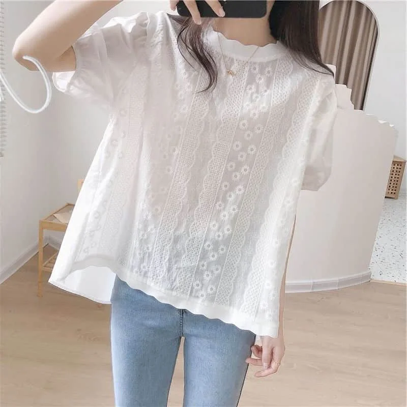 

Solid Shirts for Women Vintage Short Sleeve Embroidery T-shirts Loose Casual Korean Style O-neck One Piece Blouse Women Tops