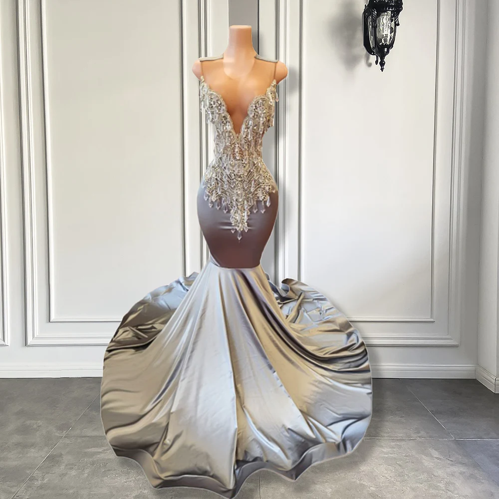 

Новейшие длинные платья русалки для выпускного вечера 2026 Стиль Прозрачный круглый вырез Роскошные бисерные бриллиантовые серебряные атласные черные платья для выпускного вечера для девочек