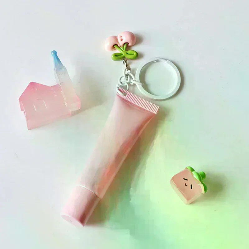 10/15ml Empty Lipstick Tube With Keychain Pendant Squeeze Sub-Bottling Refillable Liquid Container Bottle Lipgloss Sample Bottle