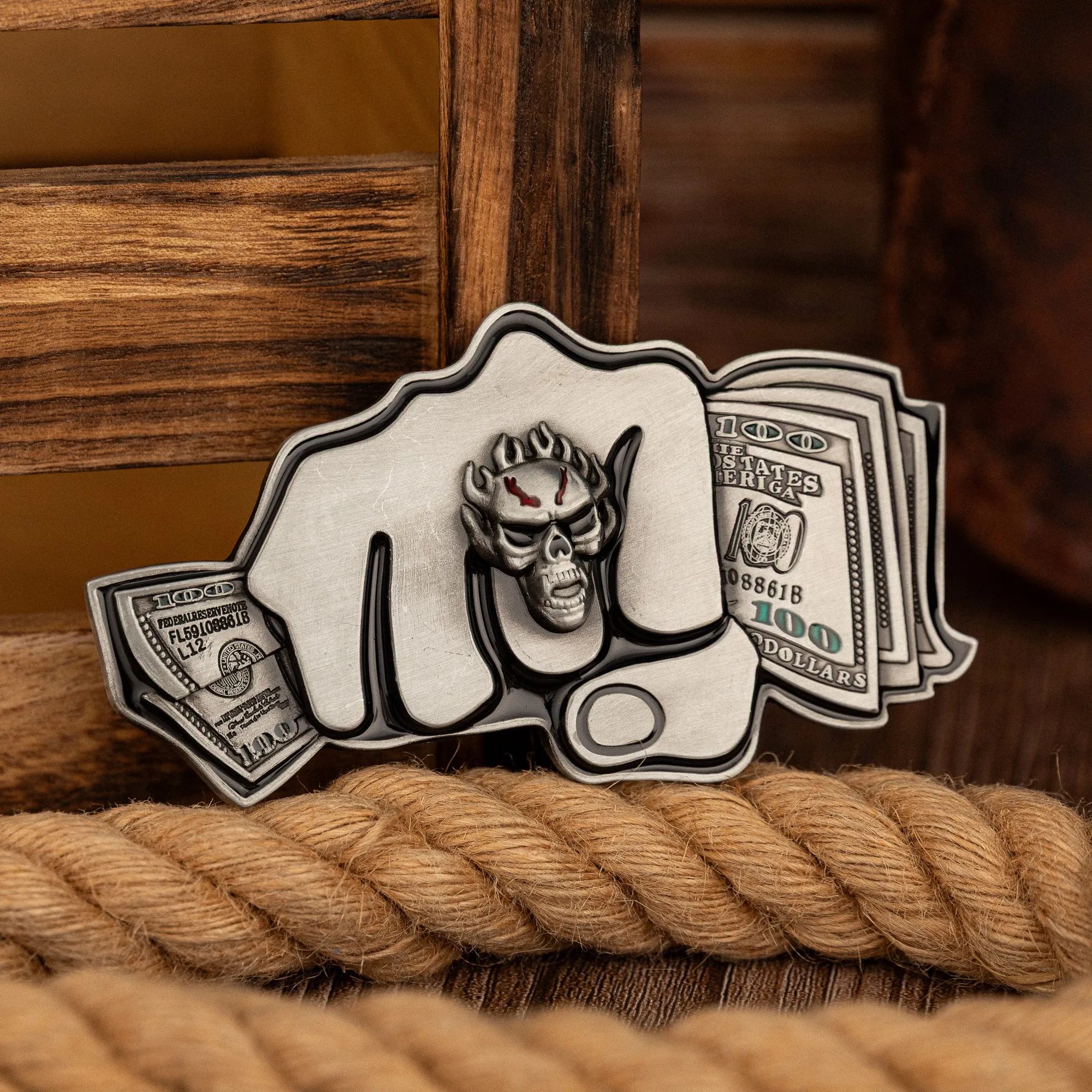 

Золотая пряжка на палец кулака, новая пряжка на ремень для стильного западного человека.