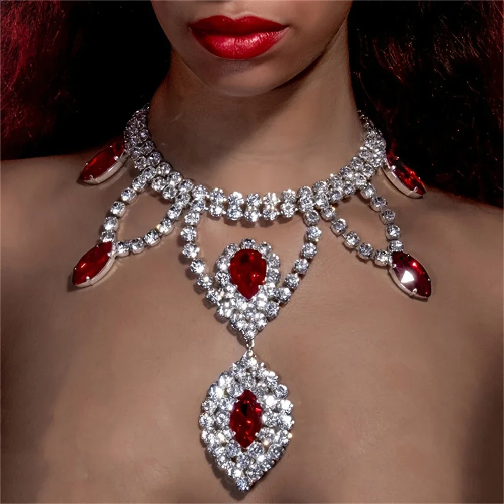 1 Set Modisches Strass-Schmuckset Halskette und Ohrringe Premium Luxus Anhänger-Halskette Original Design Hängeohrringe – Detail 1