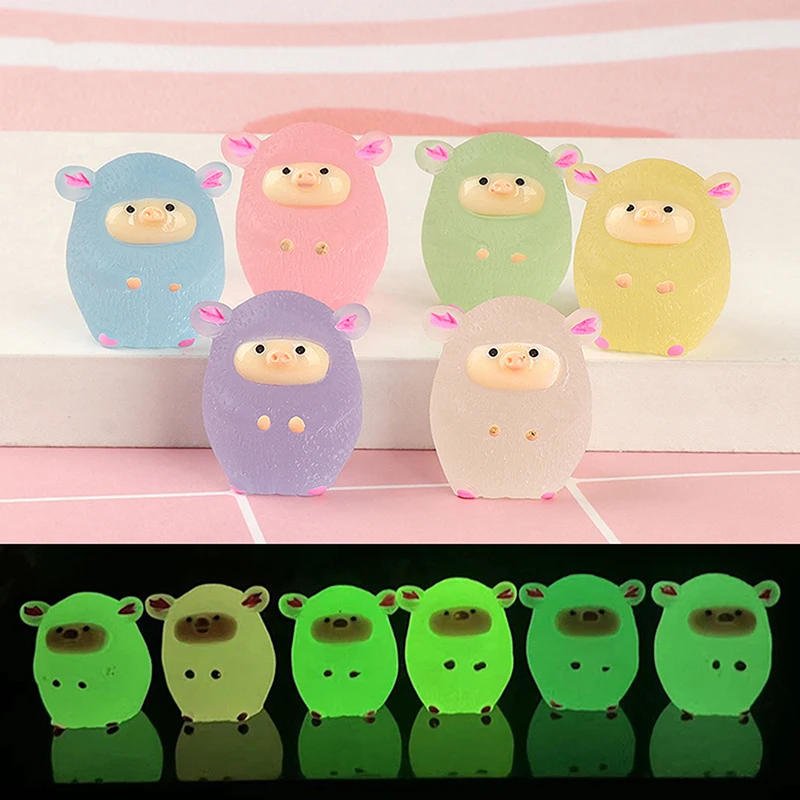 1PC Cartoon Colorful Cute Car Ornaments Gift Luminous Mini Resin 3D Pig Car Dashboard Toys Doll Figures Home Garden Decoration