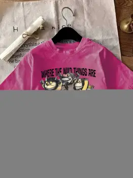 Damen-T-Shirt in leuchtendem Pink mit dem Aufdruck „Wo die wilden Kerle wohnen“, lässiges Kurzarm-Shirt mit klassischem Buchmotiv 10 best sales Wo die wilden Kerle sind - №3