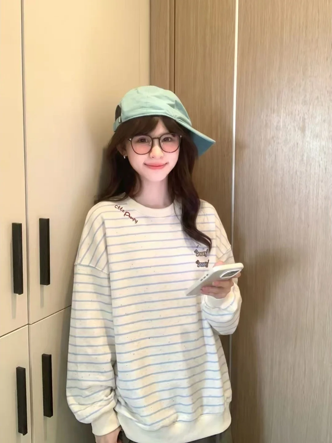 Korean Style Embroidered Striped Sweatshirt Women's Loose Fit Thickened Fleece round Neck Long Sleeve Casual Top