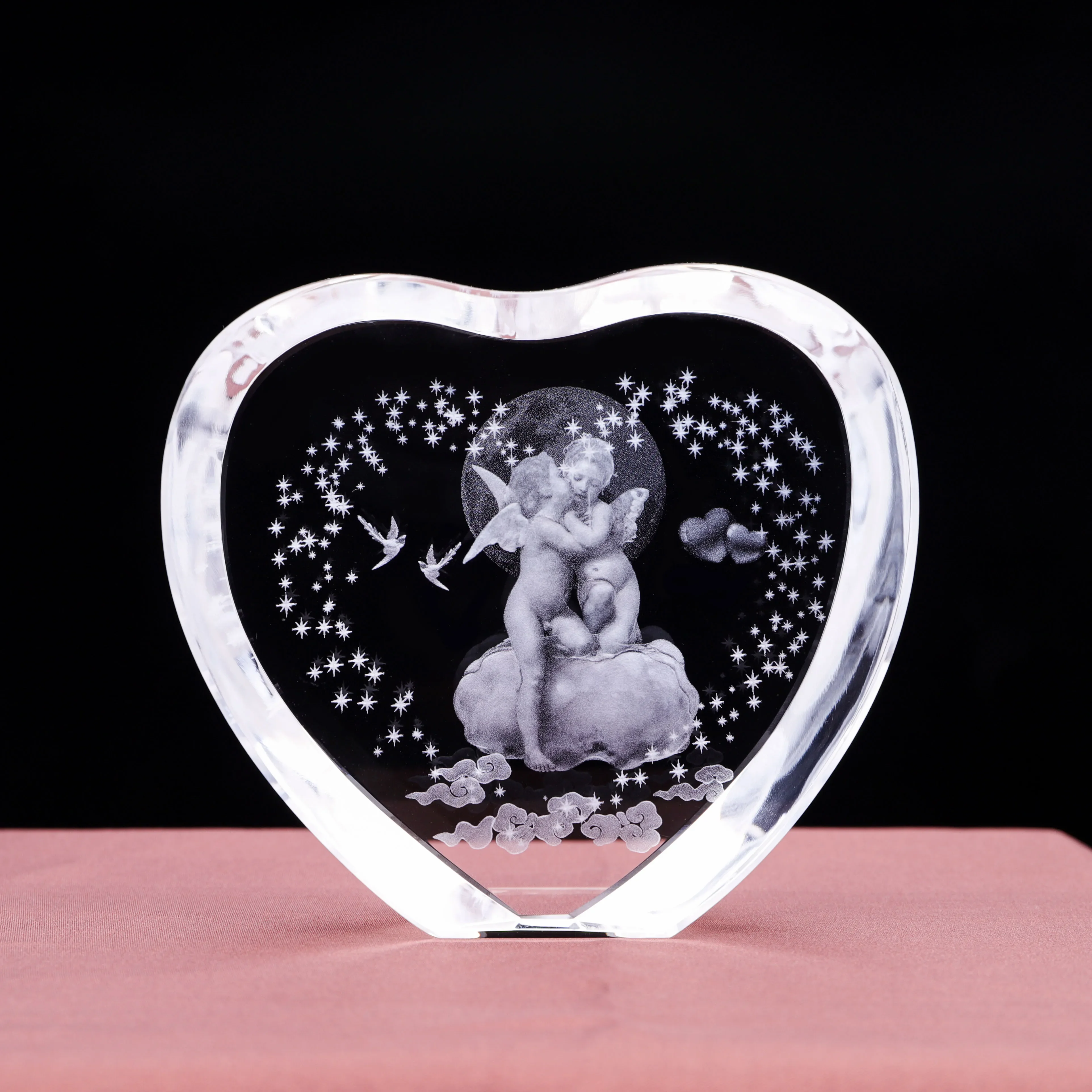 Portable Blank K9 Heart-shaped Crystal Block Custom Photo Frame Laser Engraving Love Theme Cheap Wedding Return Gift