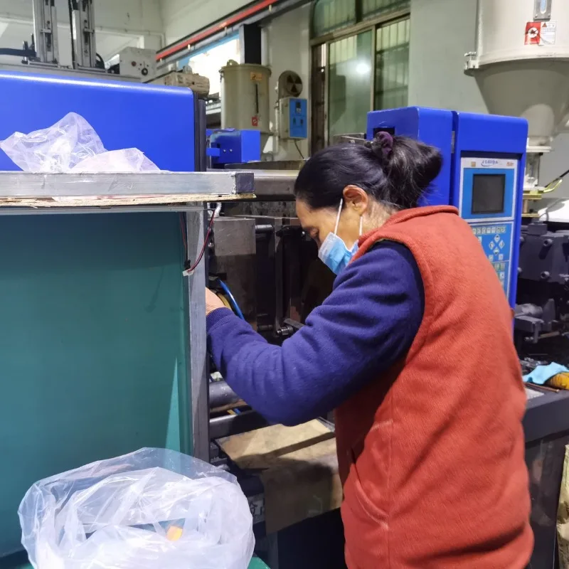 160T servo machine 300g small injection molding machine automatic second-hand injection molding machine