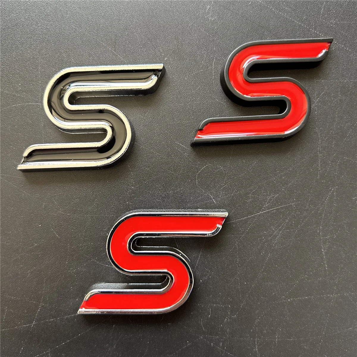 3D Metal S Chrome Emblem Badge Car Stickers Decals for Ford Focus Fiesta Ecosport Kuga Mondeo Everest Car Styling