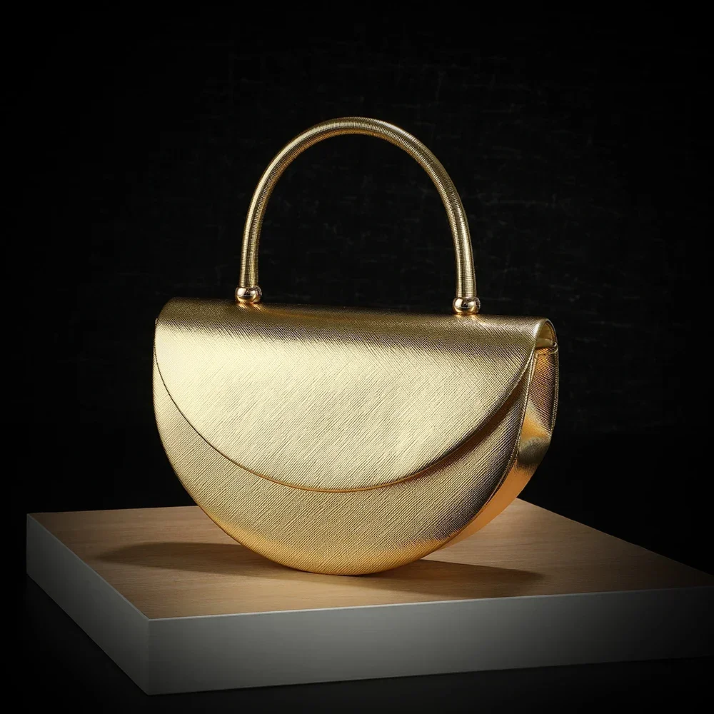 

Valentine's Day Gift,Small Simple Design Square Evening Bag, Diamond Studs Clutch Bag, Suitable for Parties and Weddings