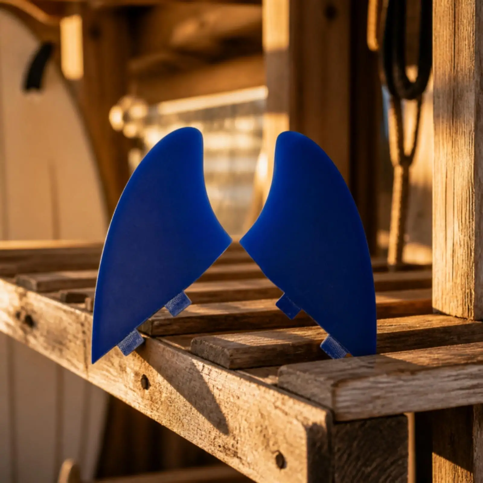 Fiberglass Surfboard Fin Curved Upright Tapered Trailing Edge for Standard Fin Box Fit