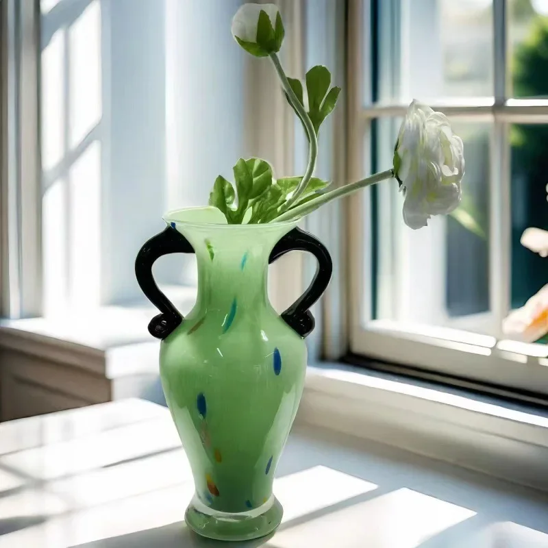 Medieval cream retro glass decorative ornament, table hydroponic French wind vase
