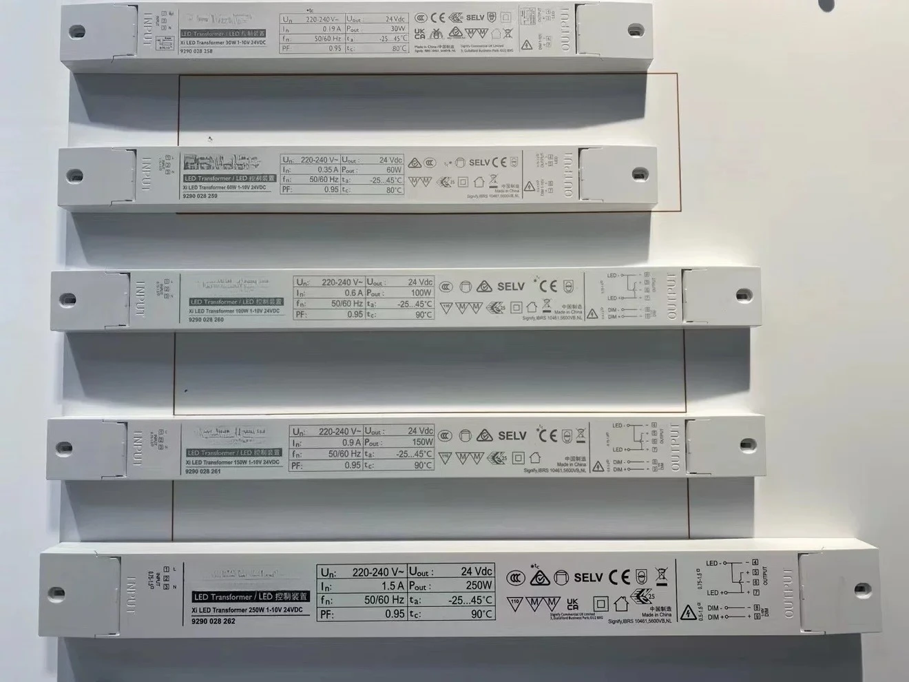 .. FOR PHILIPS constant voltage 24V 1-10V 30w60w100w150w250w dimming drive low voltage light strip light source.