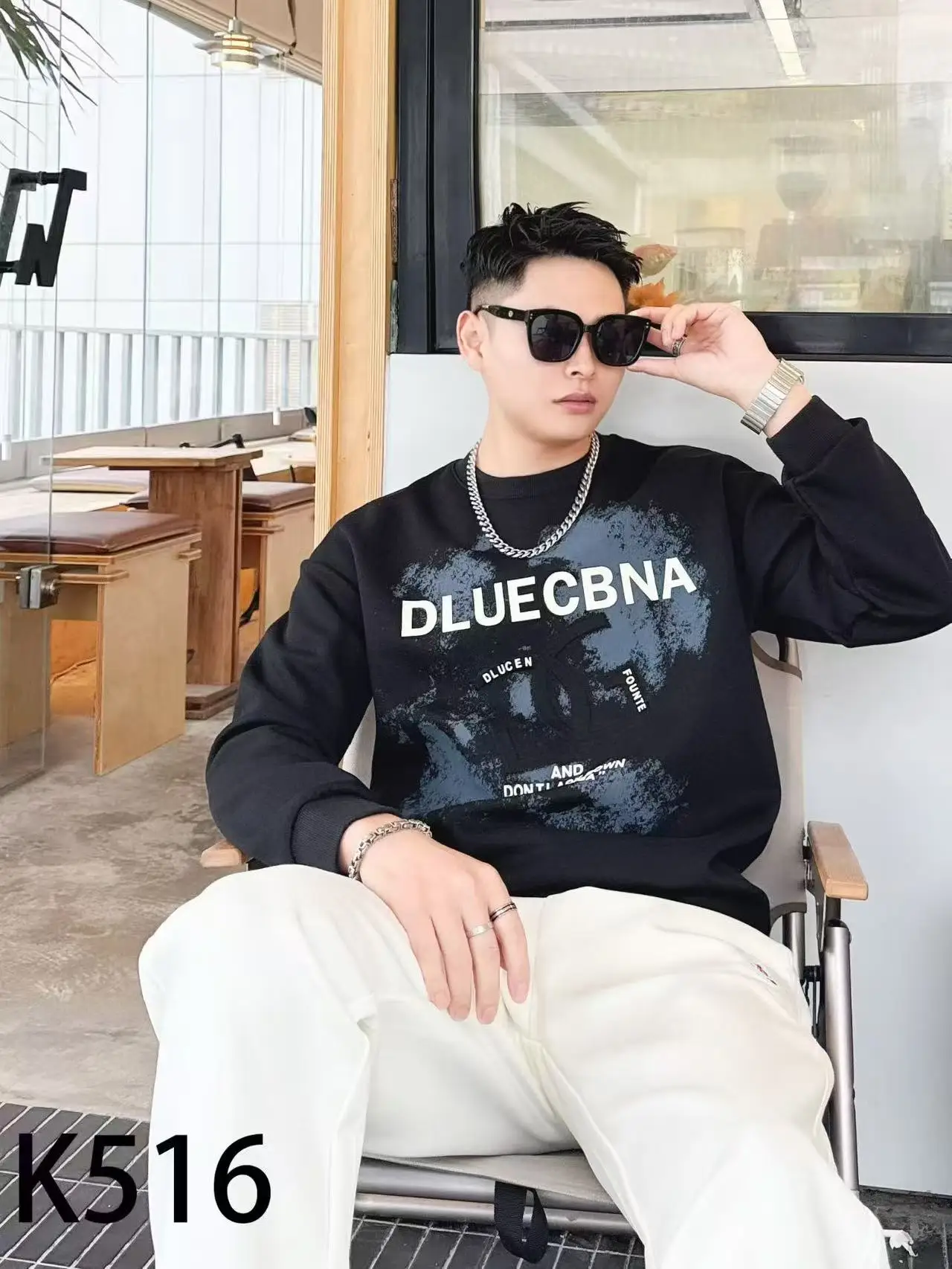 

Men's Fashion Casual Sweatshirt American-style Crew Neck Pullover Winter Popular Embossed Loose Street Brand Long Sleeve Clothes